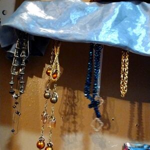 Vintage and modern necklaces let me know what you want to run for and which  one